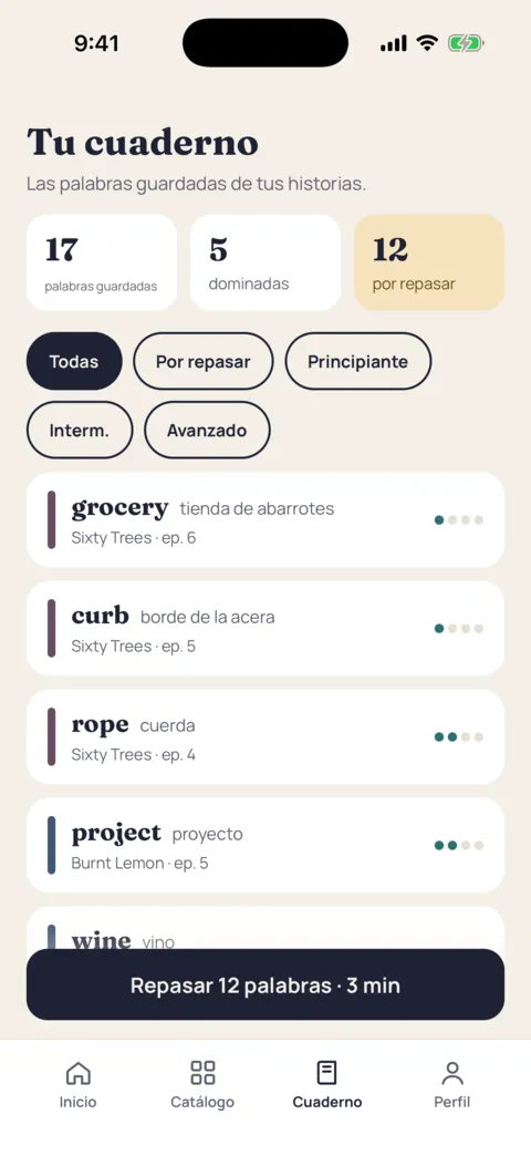 El cuaderno de palabras, con las palabras reunidas en las historias.